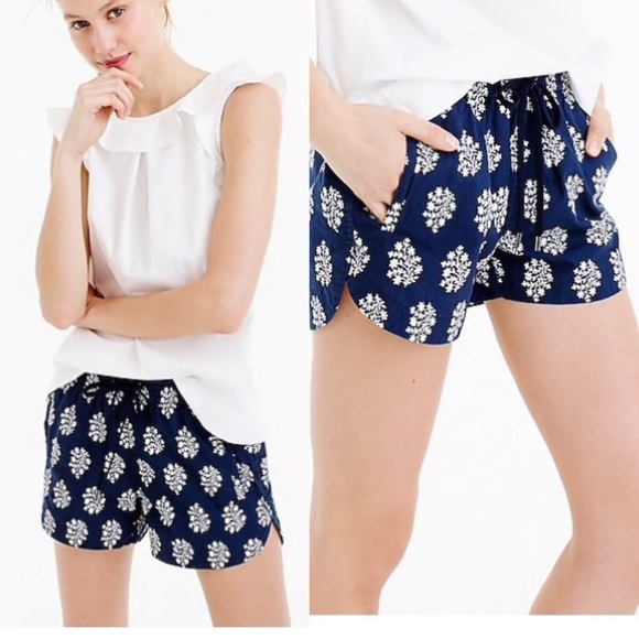 J. Crew Pants - J.CREW Easy short in fern print